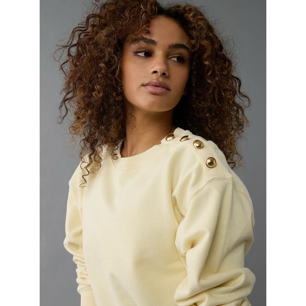 Woman's American Eagle Button Shoulder Butter Yellow Sweatshirt‎ - Size Medium